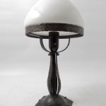 688 1702 TABLE LAMP